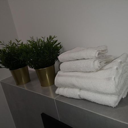 Apartament Przy Uniwersytecie Kopcinskiego 15 Apartment Lodź Bagian luar foto
